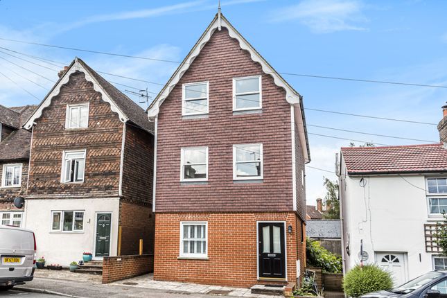 Thumbnail Flat to rent in Priory Street, Tonbridge