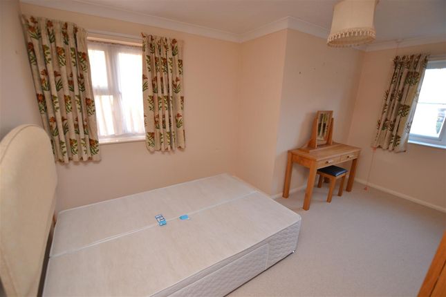 28, Macmillan Court, Godfreys Mews, Chelmsford photo 4