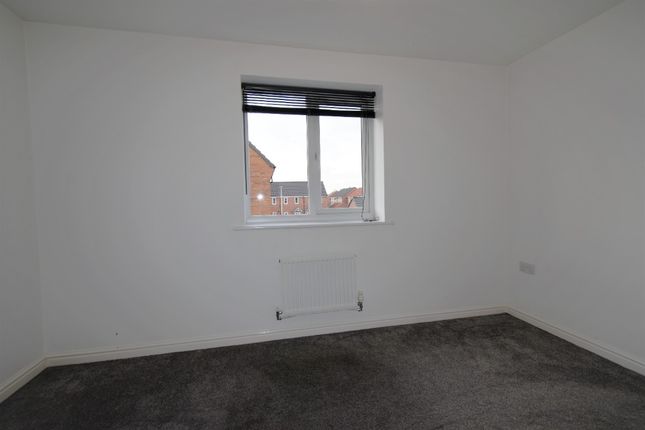 74, Grosvenor Road, Kingswood, Hull photo 5