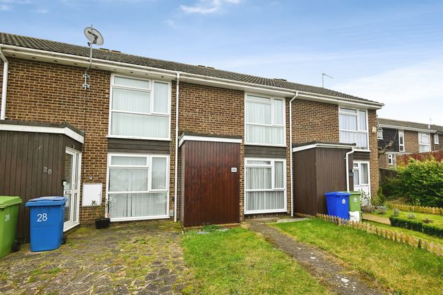 26, Farm Crescent, Sittingbourne photo 2