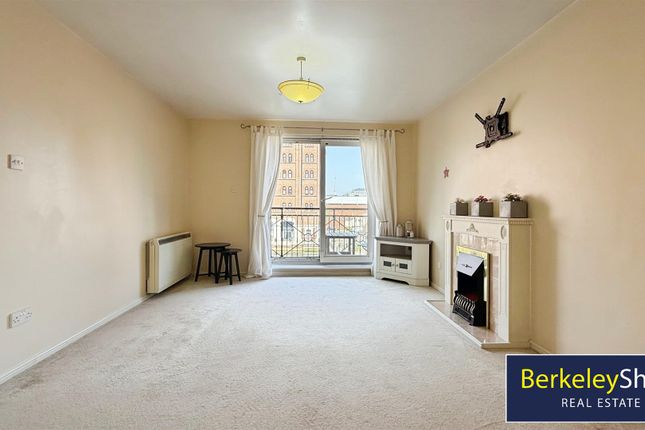 Flat 354, Waterloo Quay, Waterloo Road, Liverpool photo 3