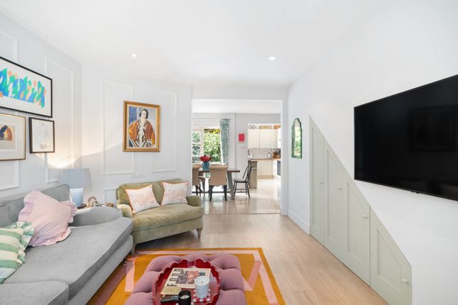 4, Limes Avenue, London photo 3