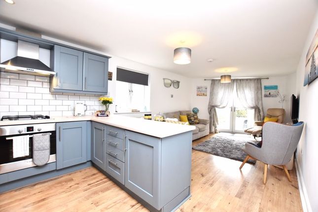 Flat for sale in North Quay Hill, Newquay