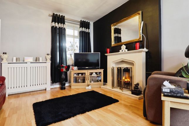 47, Park Street, Bridgend photo 3