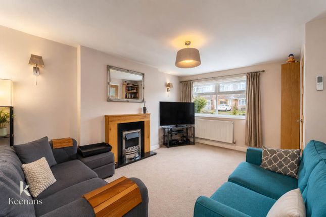 10, Whitefield Avenue, Norden photo 2