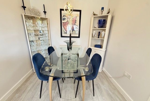 3, Bluebell Rise, Hailsham photo 5