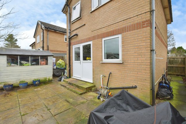 8, Woodlands Road, Derbyshire photo 5