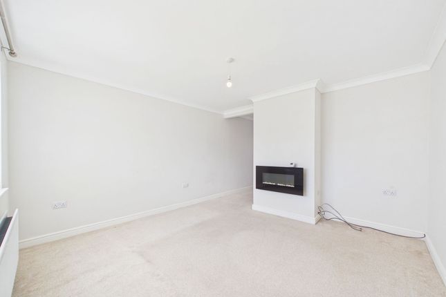 16 Scafell Close, Whitehaven photo 2