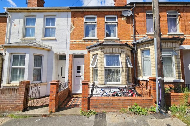 Terraced house for sale in Amherst Road, Earley, Reading