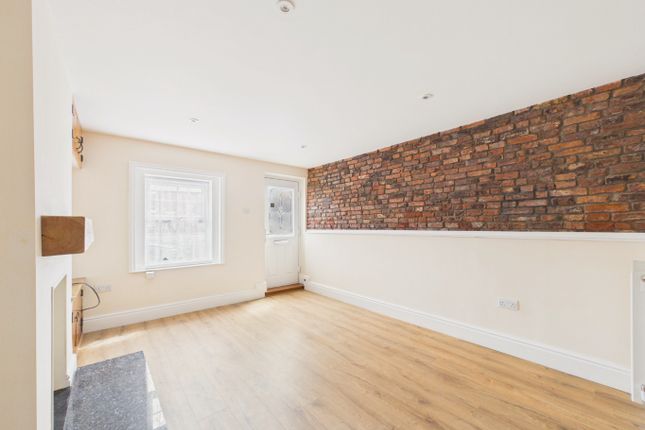 6 Westgate, Patrington, East Riding of Yorkshire photo 4