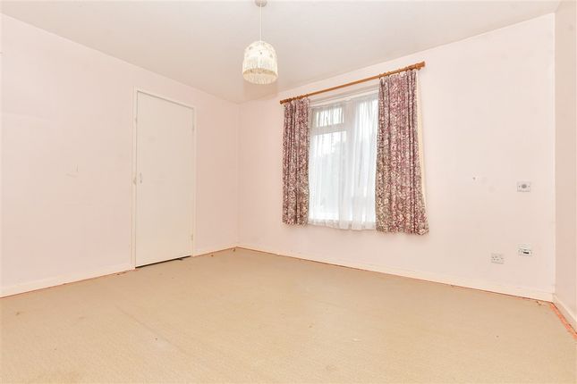 Leivers Road, Deal photo 3