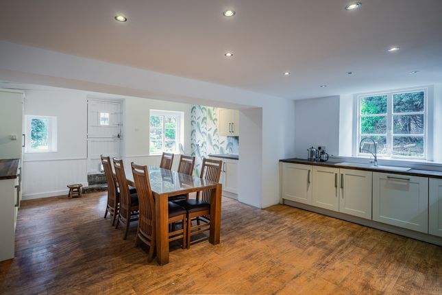 6, Victoria Mount, Oxton, Prenton, Wirral photo 2