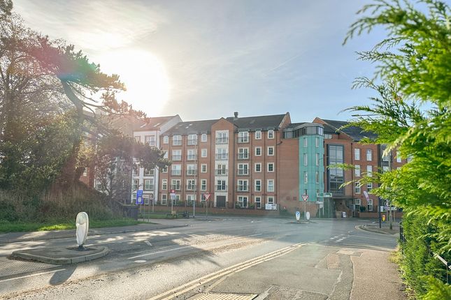 Flat for sale in Welland Quarter, St. Marys Road, Market Harborough