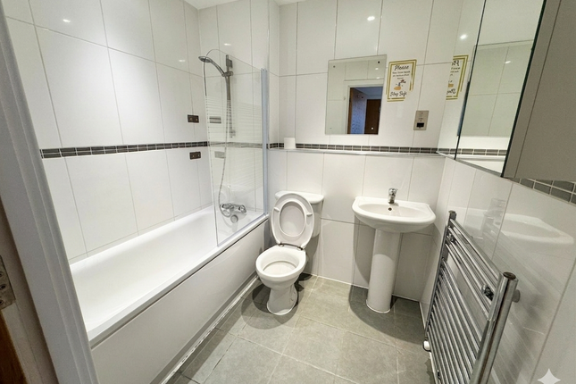 38, High Street, London photo 4