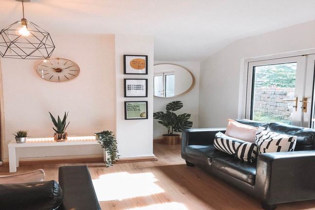 6Ed9Ea55-5Fd9-45C8-A964-A265C70B7812