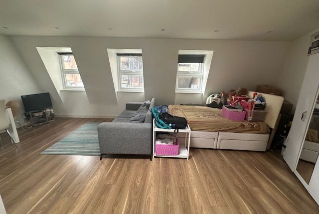 Flat to rent in Manchester Street, Luton