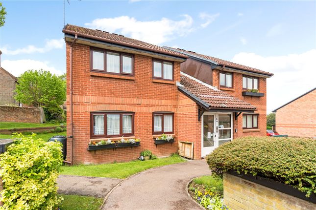 2 bed flat for sale in Four Limes, Wheathampstead, St. Albans, Hertfordshire AL4