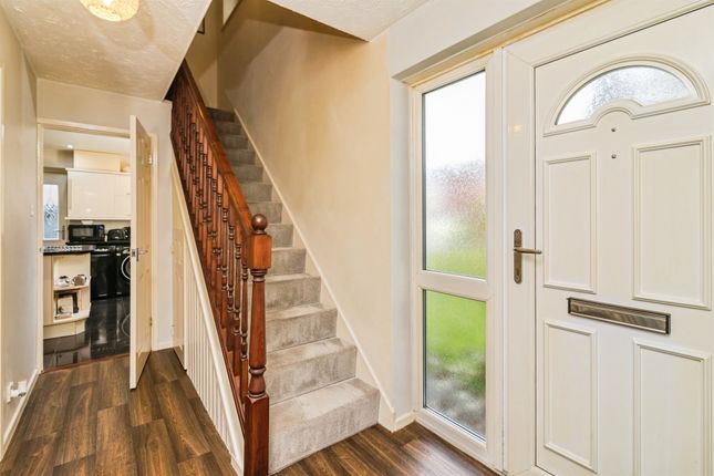 6, Murillo Drive, Lowestoft photo 2