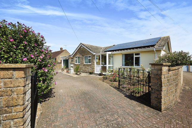 Detached bungalow for sale in Thornhill Road, Stalbridge, Sturminster Newton