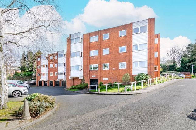 1 bed flat for sale in Spiral Court, Worcester Street, The Old Quarter, Stourbridge DY8