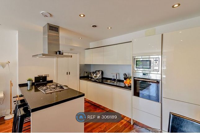 Flat   Nelson Street, Ivy House, London photo 2