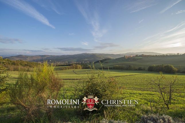 Land for sale in Todi, Umbria, Italy