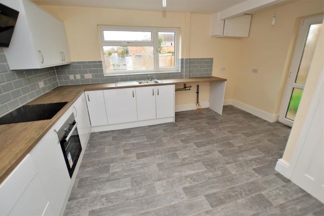 100, Lansdowne Grove, Wigston photo 2