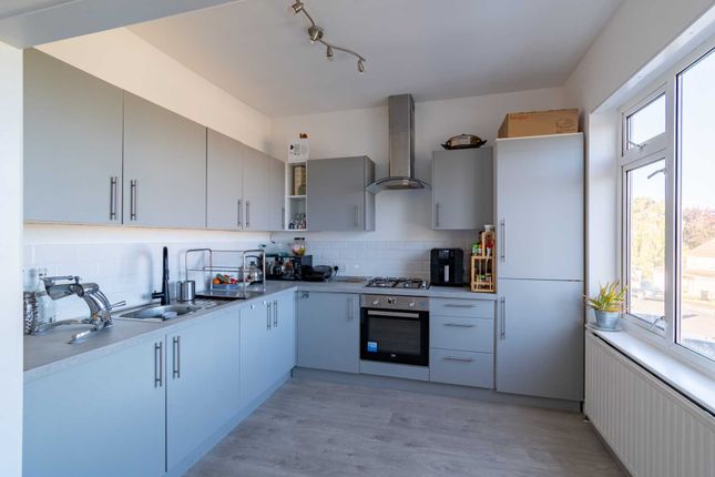 Flat Above, Holcombe Lane, Bath photo 4