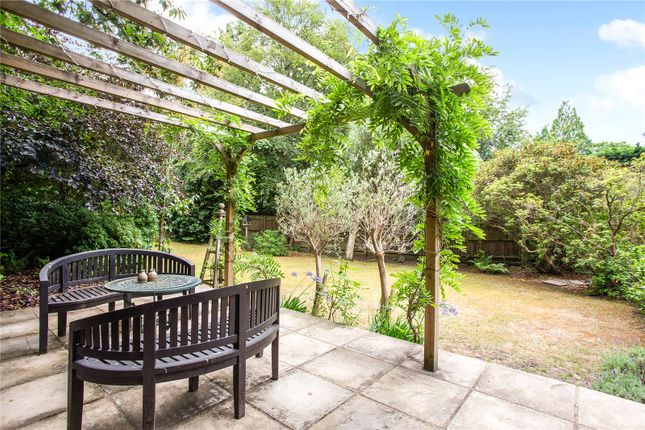 Flat for sale in Calverley Park Gardens, Tunbridge Wells, Kent