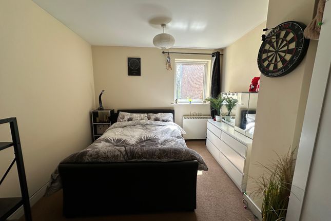 Flat for sale in Hill Street, Hinckley