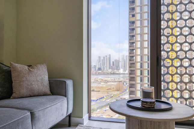 Prime Point, Greenwich, SE10, London photo 4
