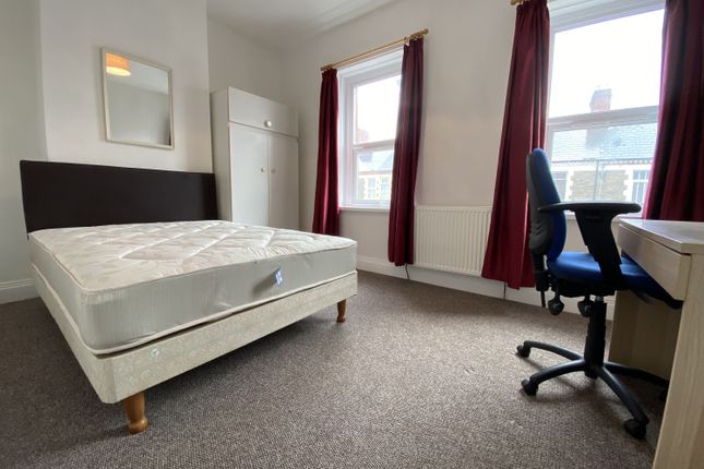 151, Arabella Street(*), Cardiff photo 4