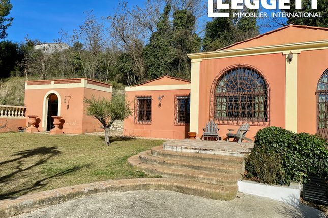 Villa for sale in Manosque, Alpes-De-Haute-Provence, Provence-Alpes-Côte D'azur