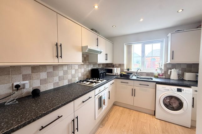 36, Hill Street, Stourbridge photo 2