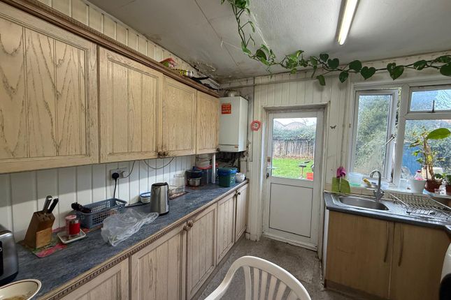 BRENT RD , SOUTHALL  photo 5