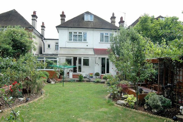 Broadlands Avenue, Streatham Hill photo 3