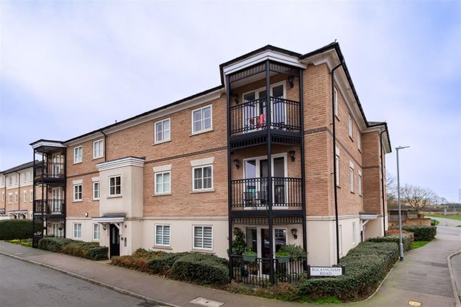 Flat for sale in Buckingham Road, Epping