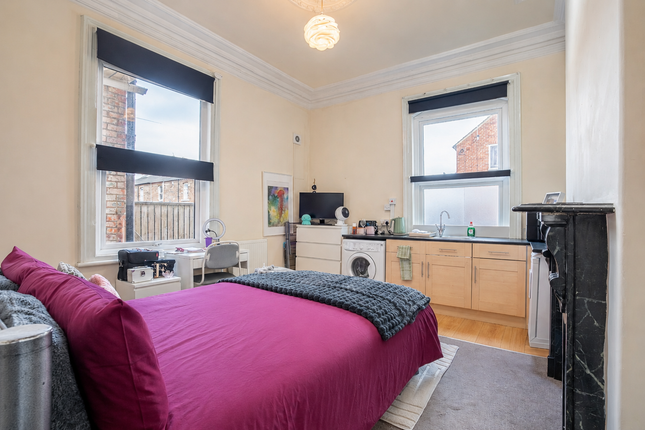 97, Lawrence Street, York photo 4
