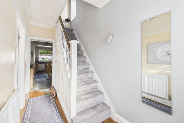56, Queens Drive, St Helens photo 3