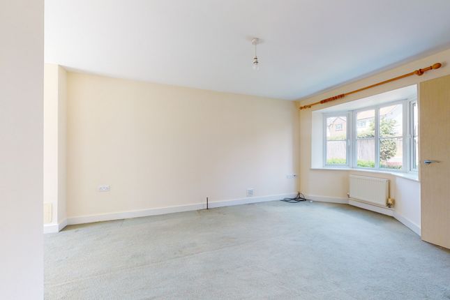 End terrace house for sale in Glebe Lane, Maidstone, Kent