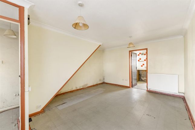 22C, Mount Pleasant, Paddock Wood photo 2