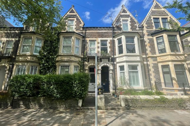 Flat to rent in Princes Street, Roath, Cardiff
