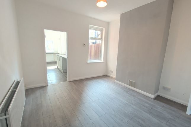 62, Showell Road, Wolverhampton photo 3