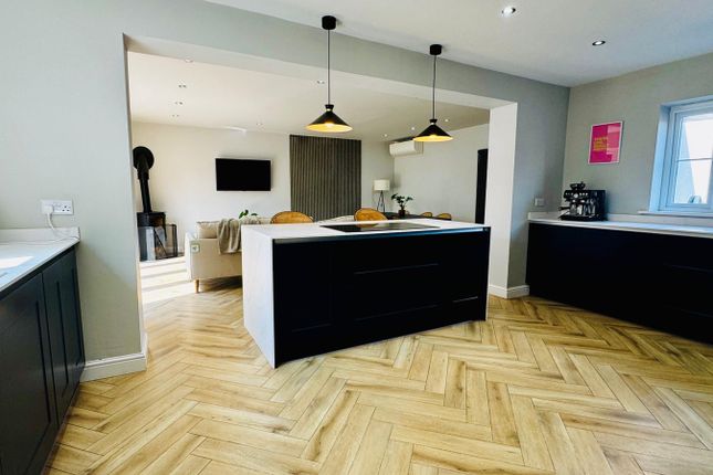 Open Plan Kitchen/Dining/Lounge