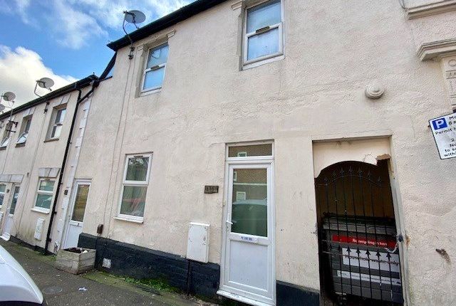 Thumbnail Terraced house for sale in Graham Road, Southampton