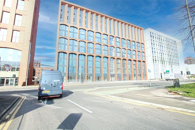 Thumbnail Flat for sale in City Gardens, 3B Spinners Way, Castlefield, Manchester