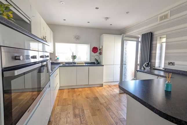 2, Vincent Avenue, Llandudno photo 4