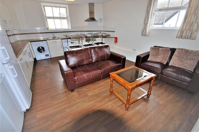 1 Gloucester Street, Leamington Spa photo 2