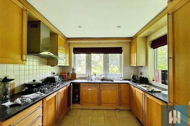 Westwood, 2a, Fenay Bankside, Huddersfield photo 4