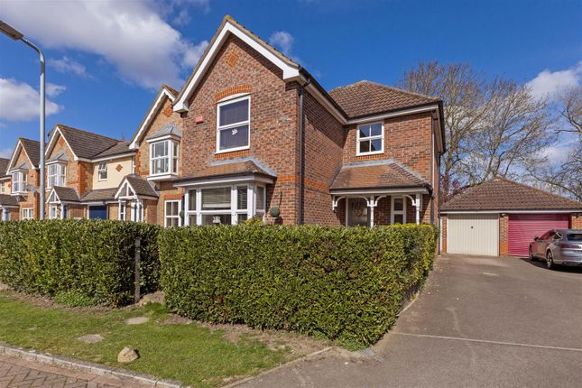 3-bed house on 21, Nine Acres, Slough, £524,950